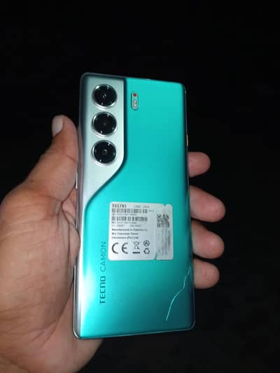 Tecno CAMON 40 Pro 8+8 256 full box 6 month warranty ma03035566703