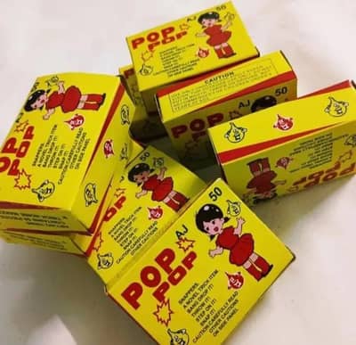 Pop Pop Crackers Pack of 50