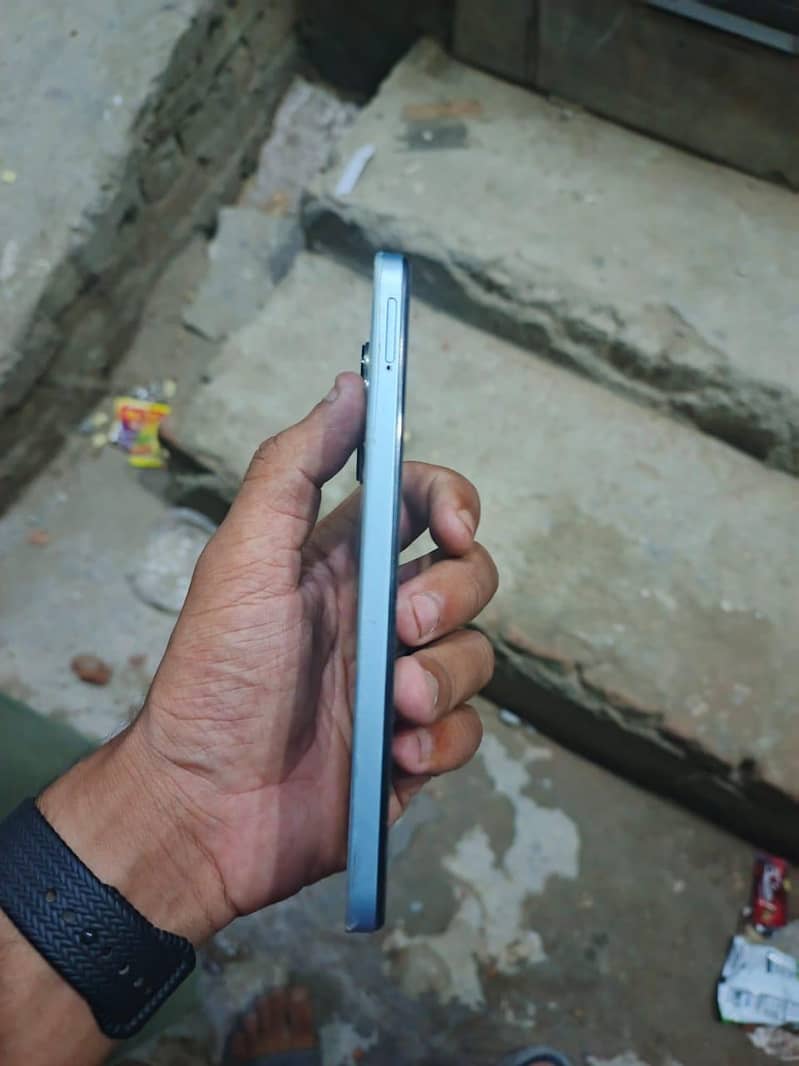 redmi 13 4
