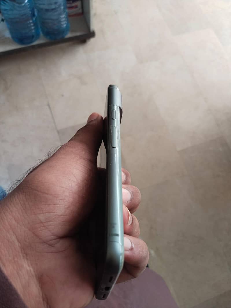 Google Pixel 8 2