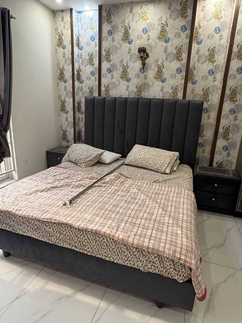 Queen bed 1