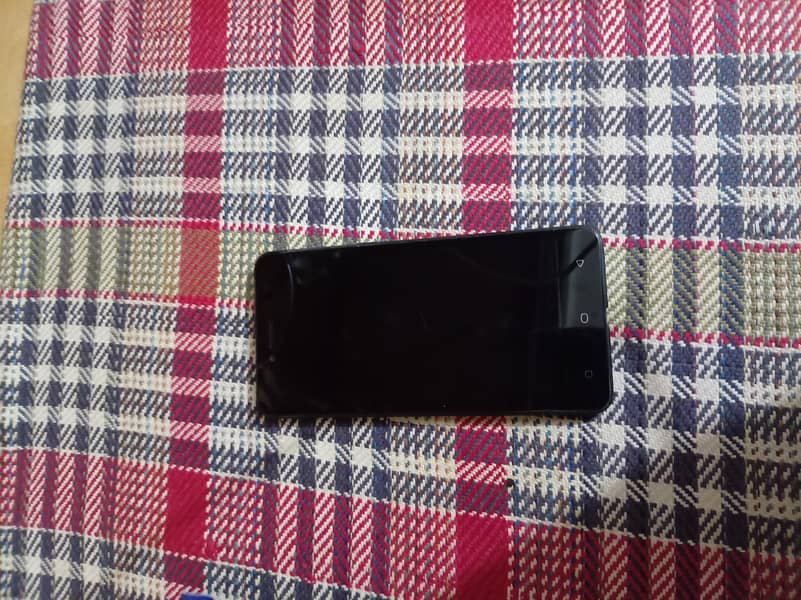 OPPO A37 2