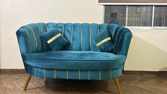 Luxury 7 Seater Velvet Sofa Set with Modern Marble Coffee Table – Used