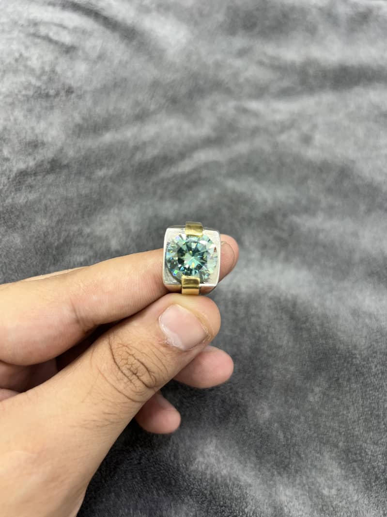 Moissanite Ring 4
