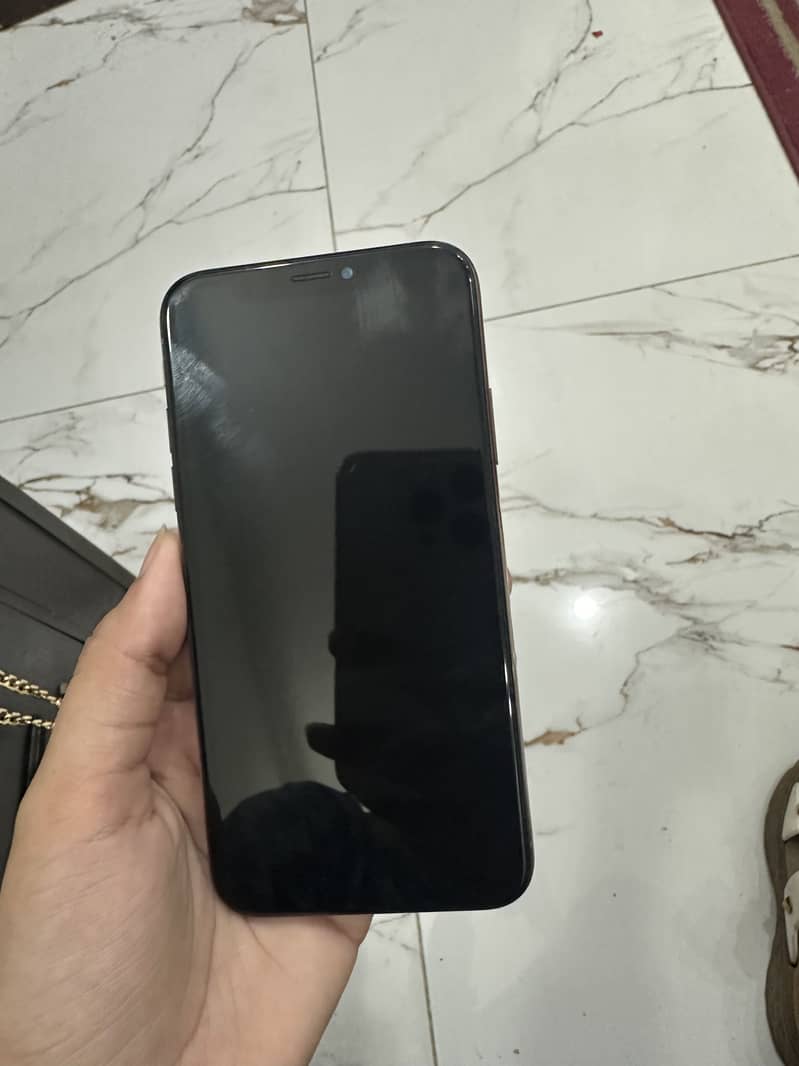 Apple iPhone XS 2