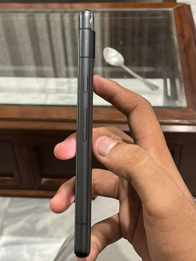 Google Pixel 7a 8/128 3