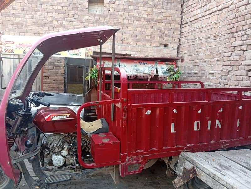 Rickshaw Loader 3