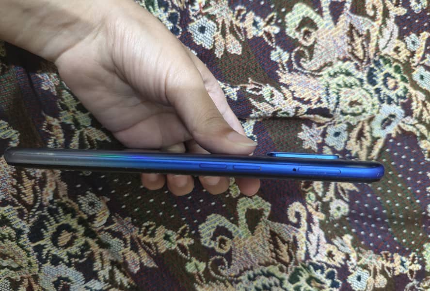 OPPO A54 3