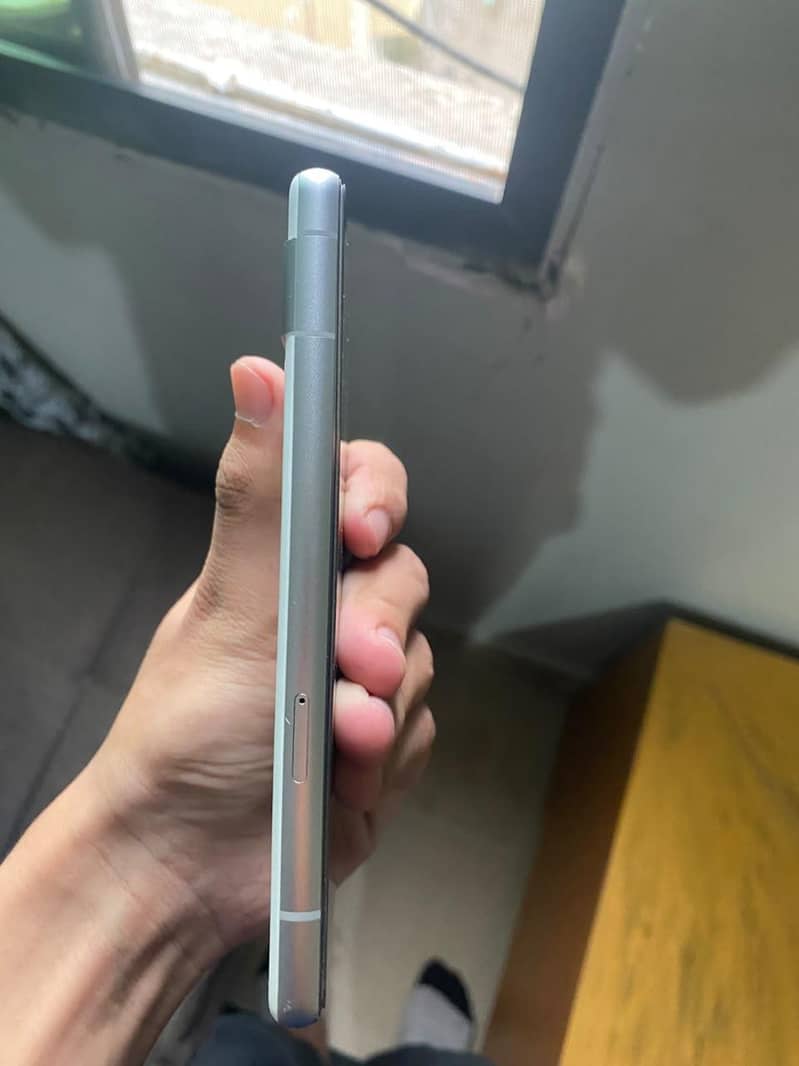 Google Pixel 7a 6