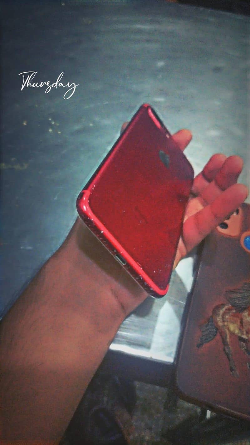 Apple iPhone 7 Plus 1