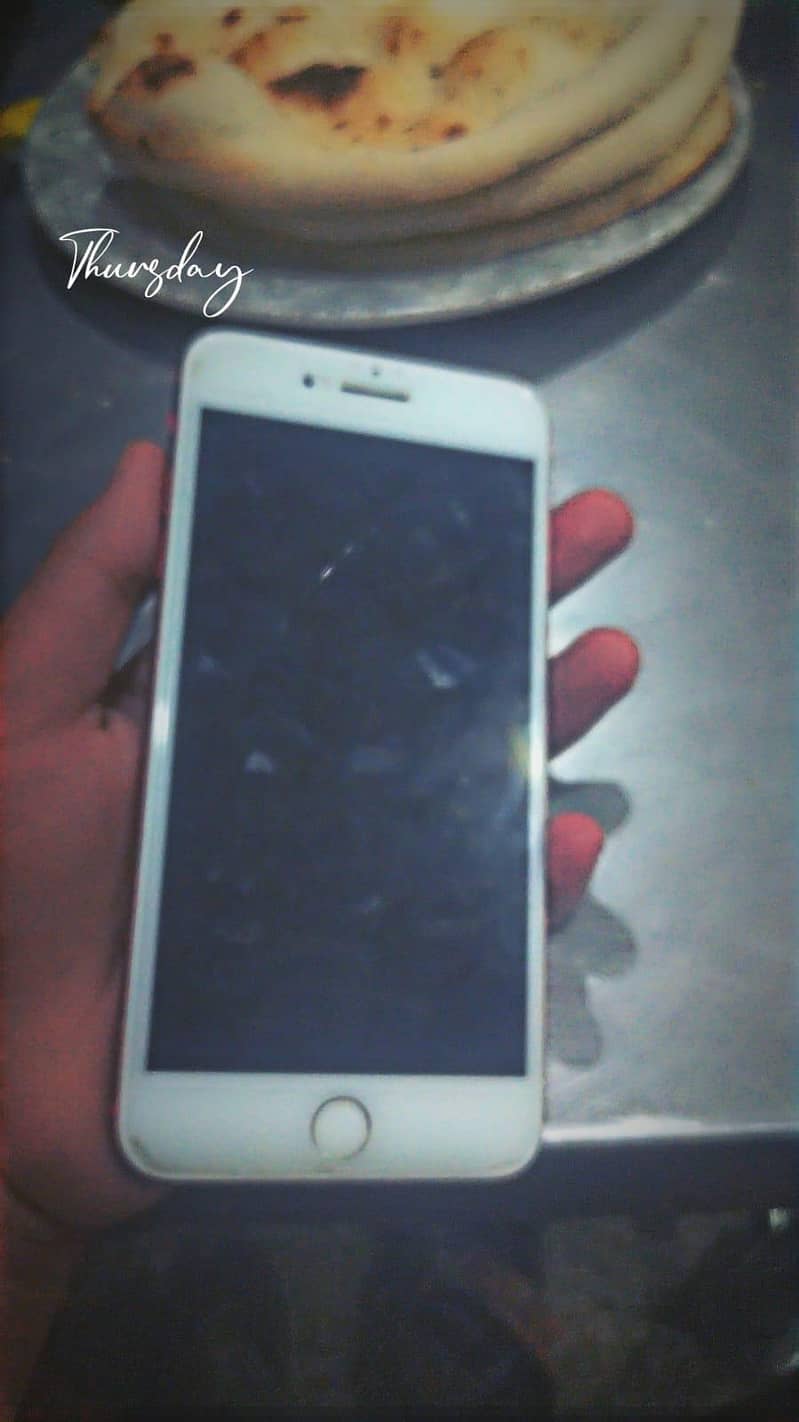 Apple iPhone 7 Plus 5