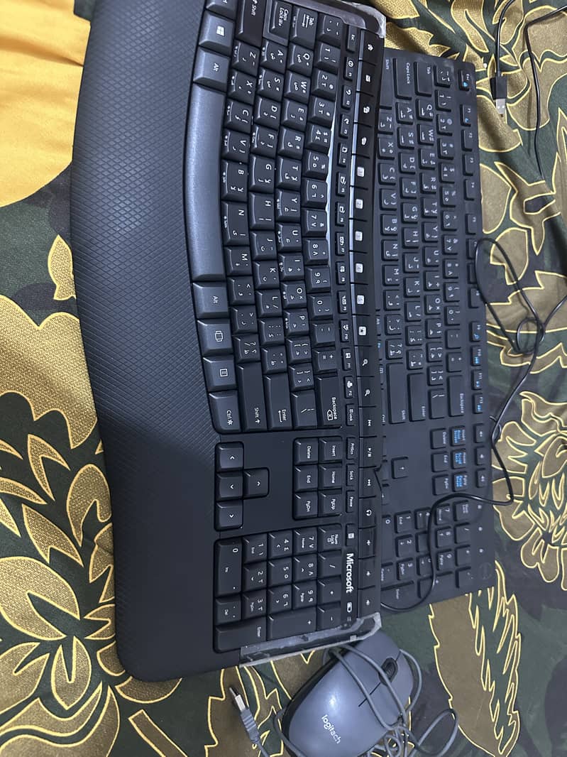 2Keyboards wireless 1