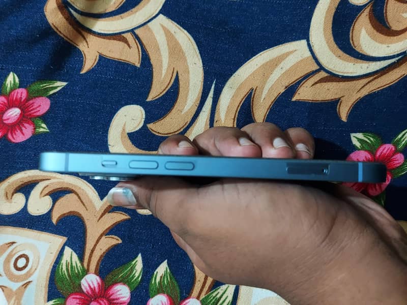 Apple iPhone 14 1