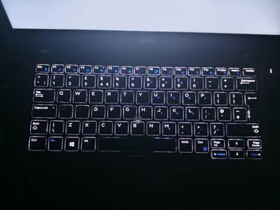 Windows for sale | 7th Generation (Hq) | core i5 | 256gb ssd | 8gb ram