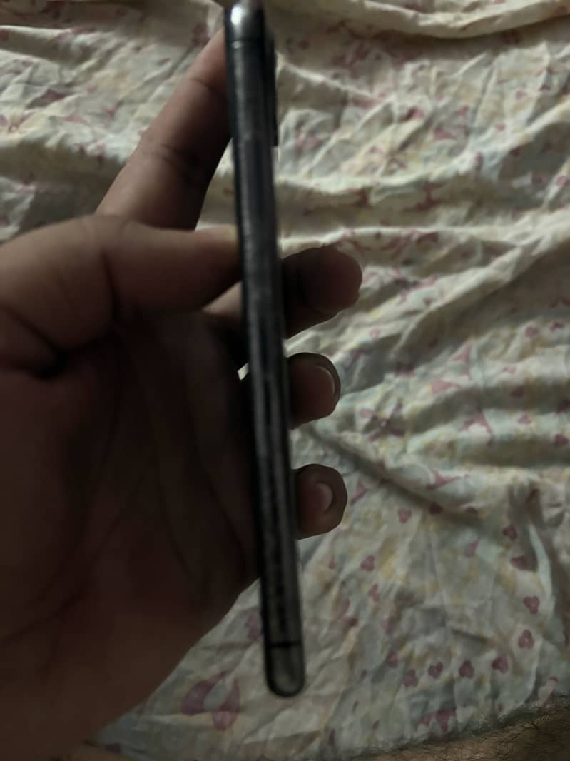 Apple iPhone X 1