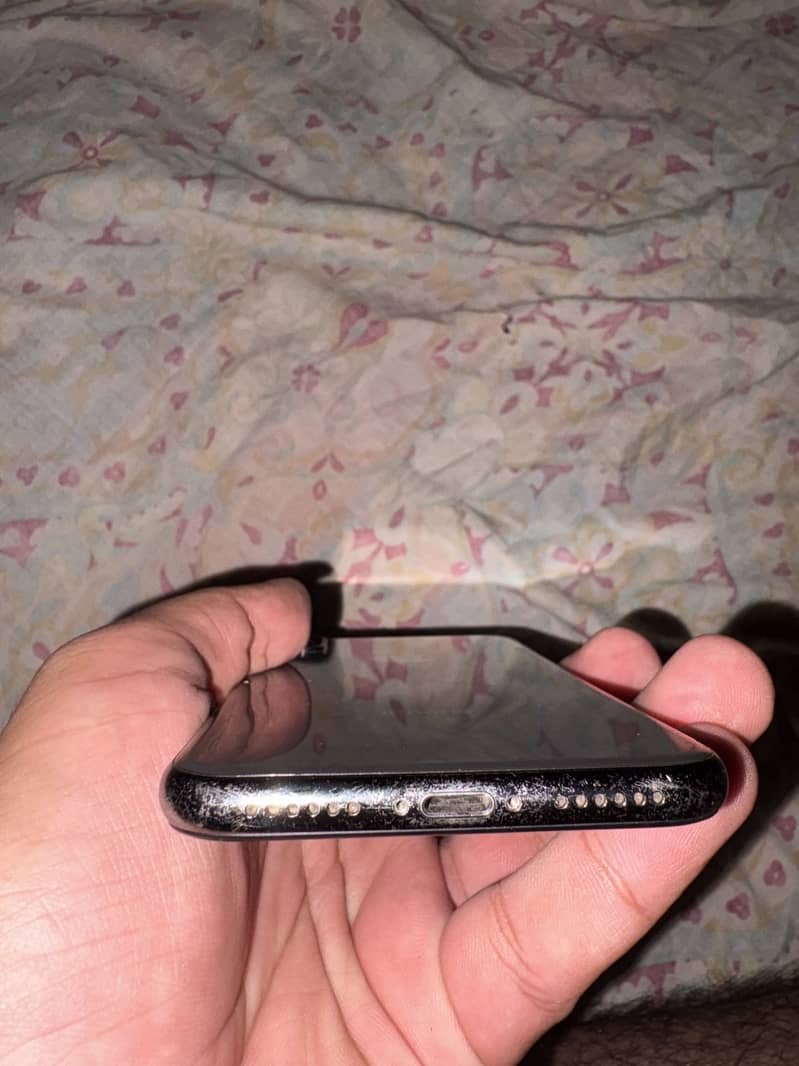 Apple iPhone X 2