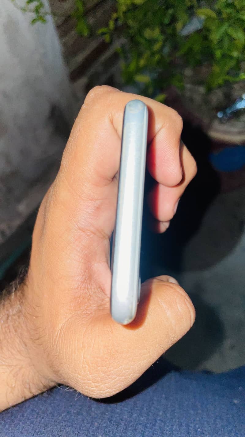 Apple iPhone SE 5