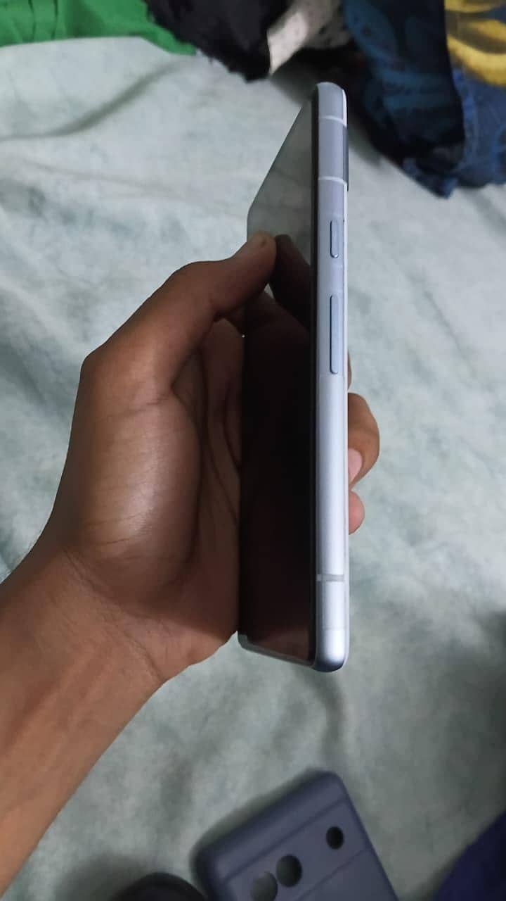 Google Pixel 7a 0
