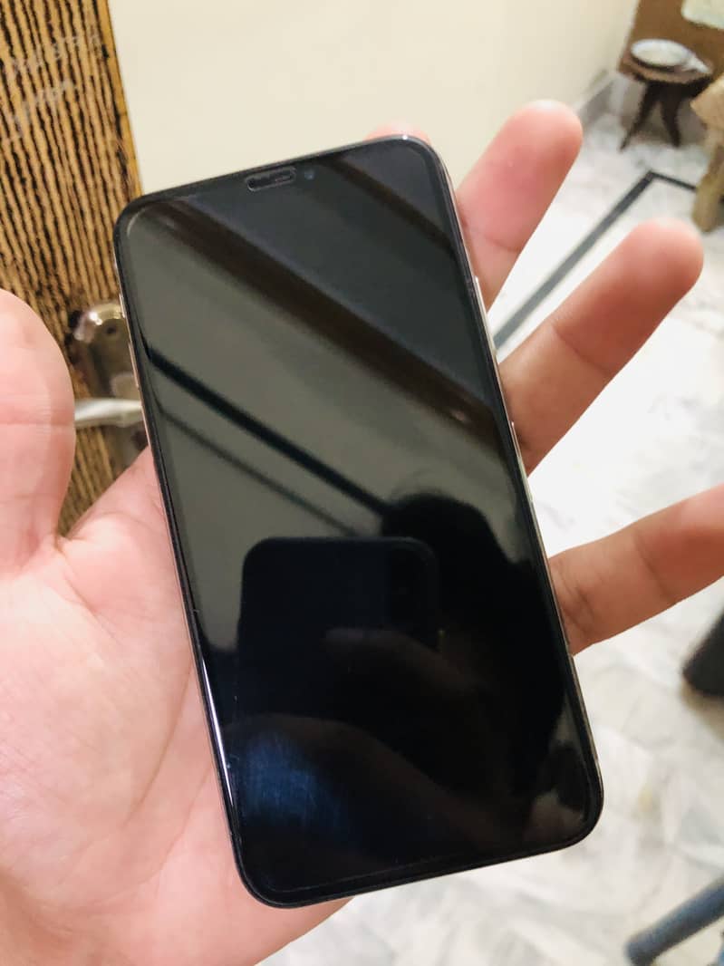 Apple iPhone X 1