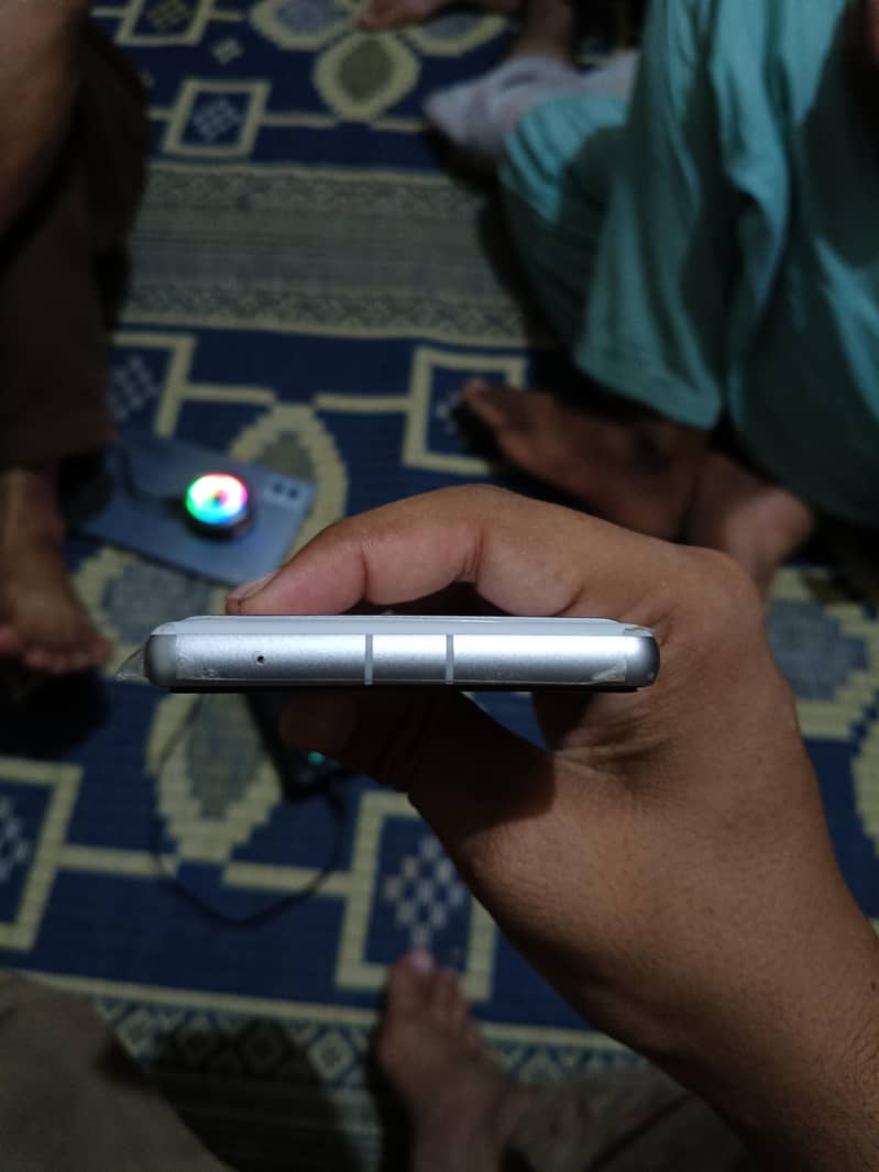 Google Pixel 7a 3