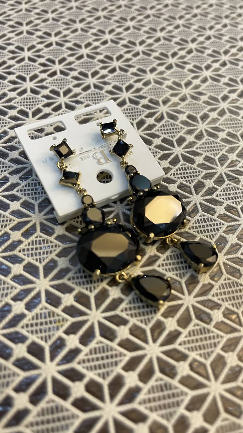 Earrings 1