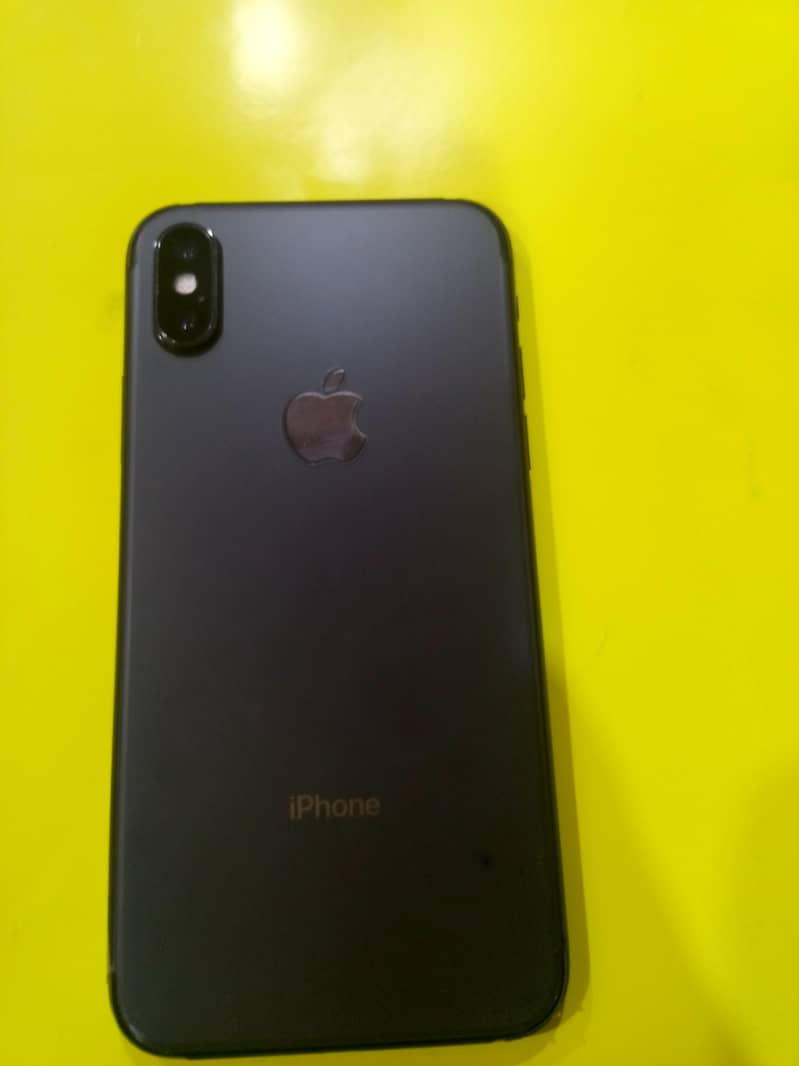 Apple iPhone X 3