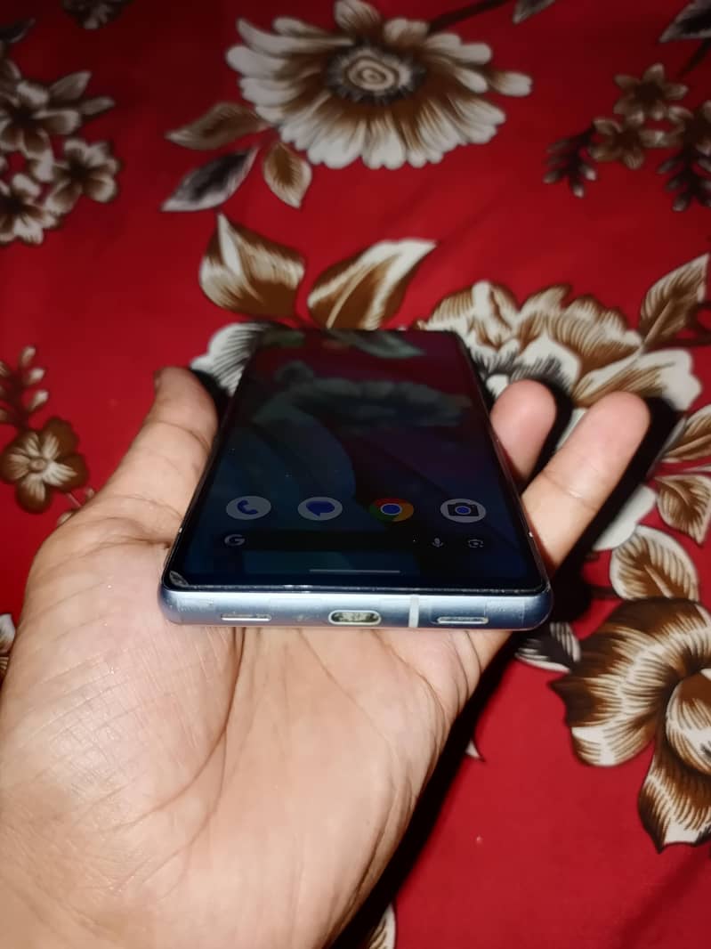 Google Pixel 7a 3