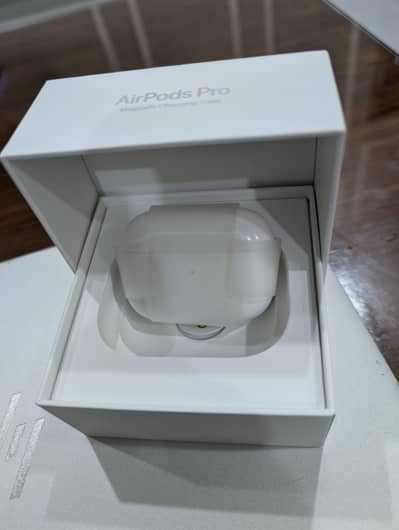 Apple airpods pro 1st gen 2021 megsafe