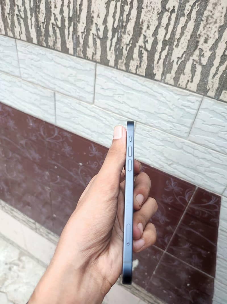 Apple iPhone 12 2