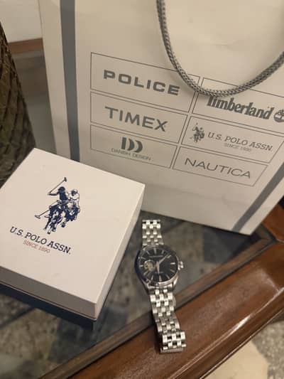 U. S POLO ASSN.