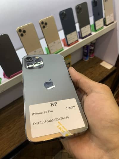Apple iPhone 12 Pro