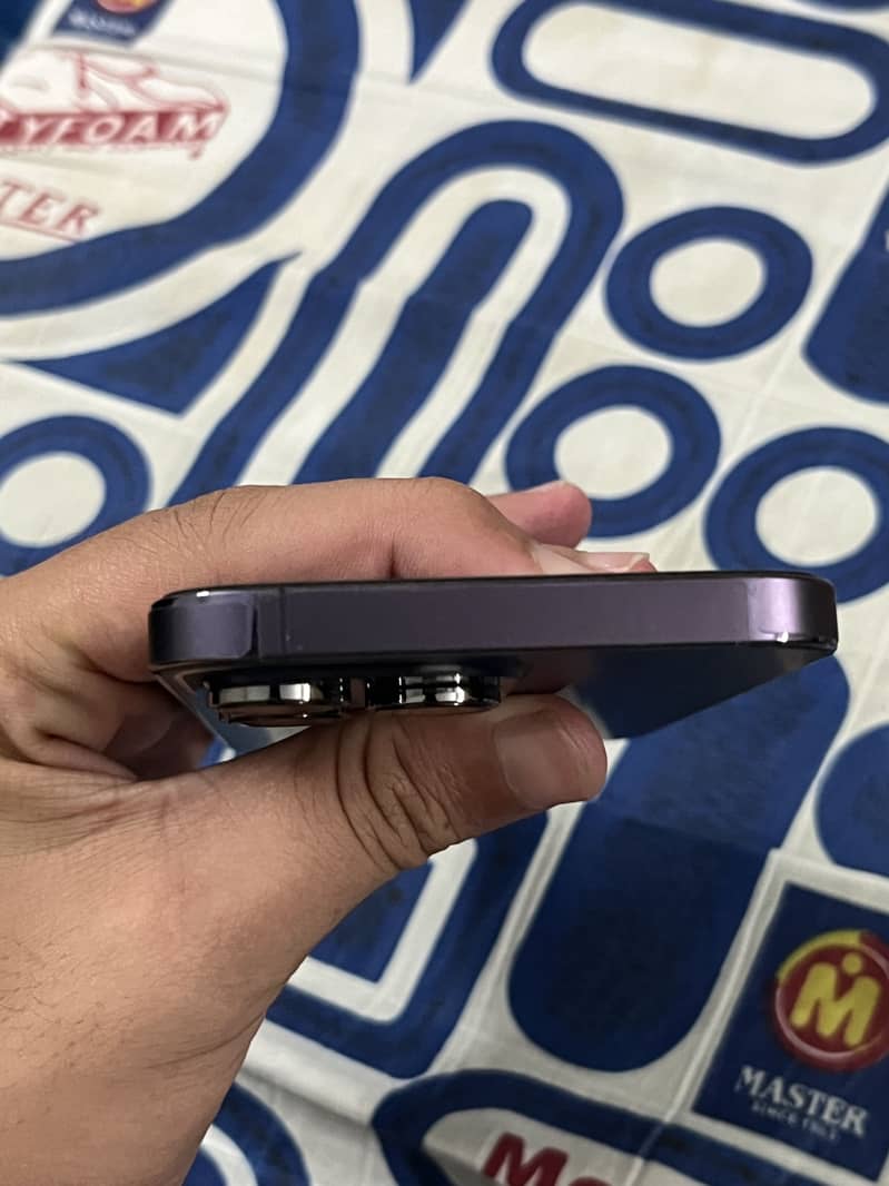 Apple iPhone 14 Pro Max 2