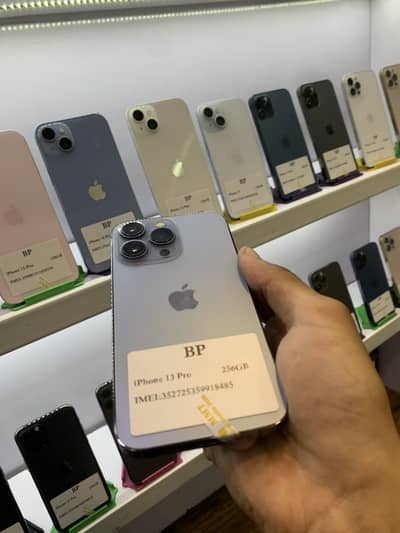 iPhone 13 Pro (OFFER) 03275894788