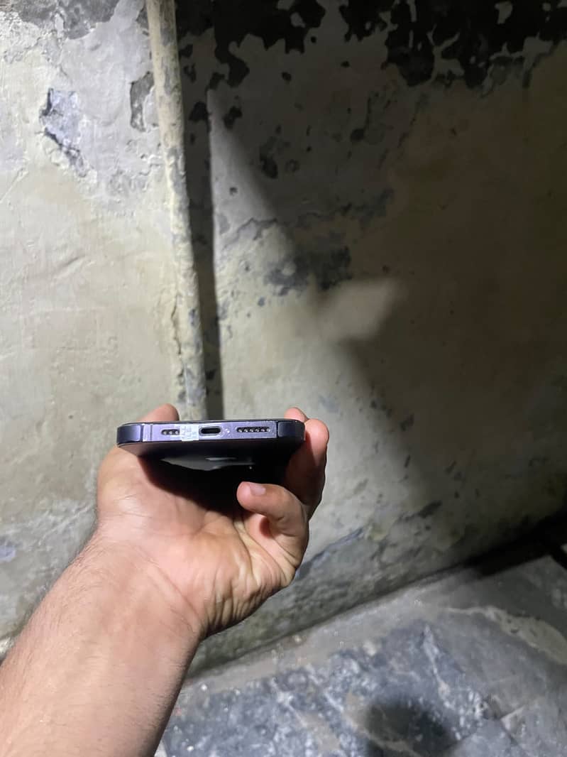 Apple iPhone 14 Pro Max 3