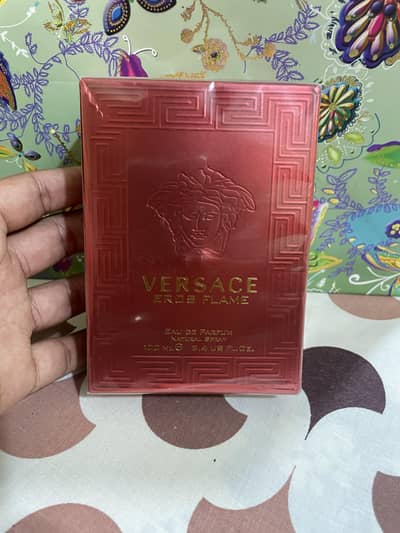 Versace Eros Flame Perfume