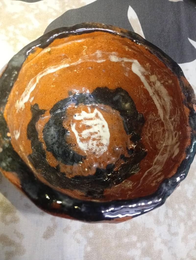 Handmade Design pot 1