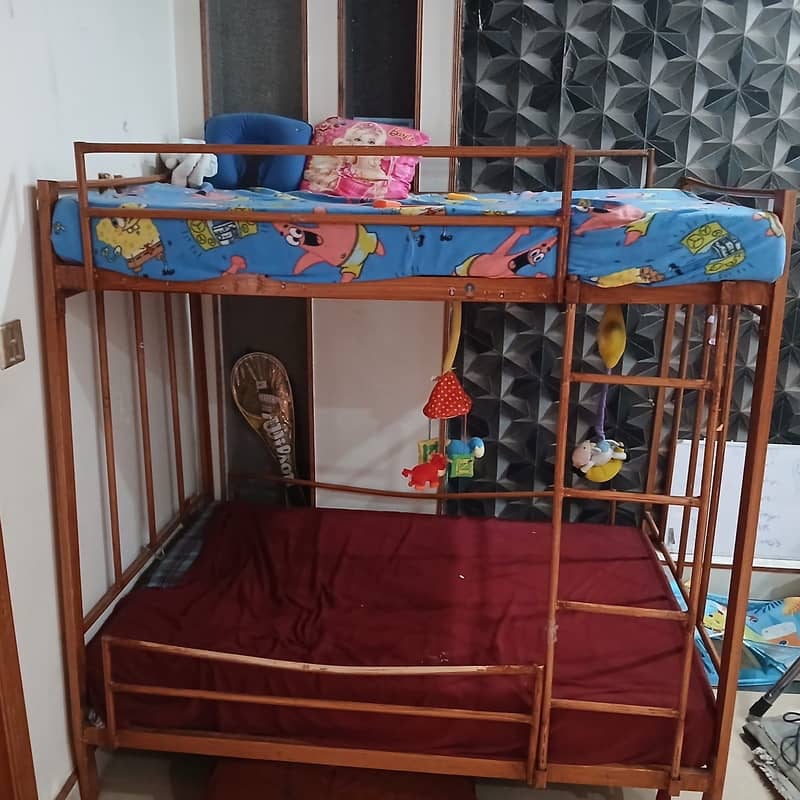Double Bed 0