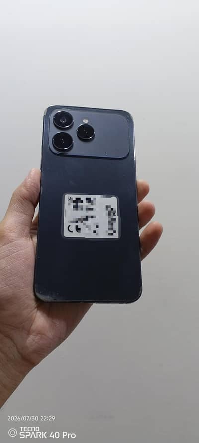 tecno spark 40