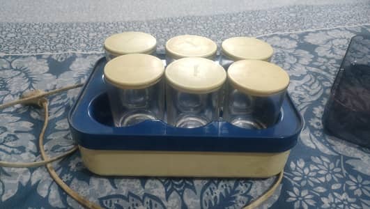 Terraillon Electric yogurt maker with 6 glass jars