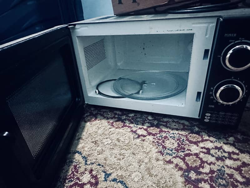 Microwave used 1