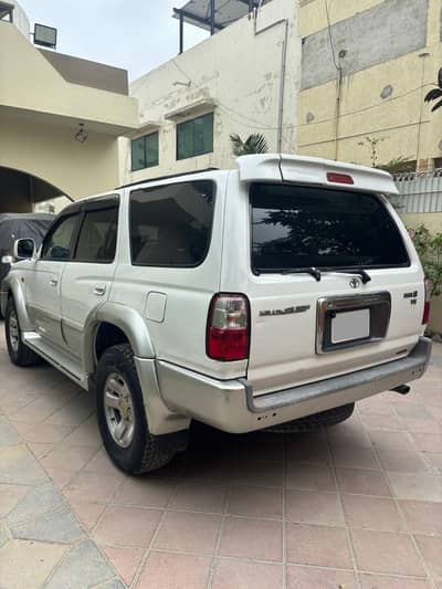 Toyota Surf 2001