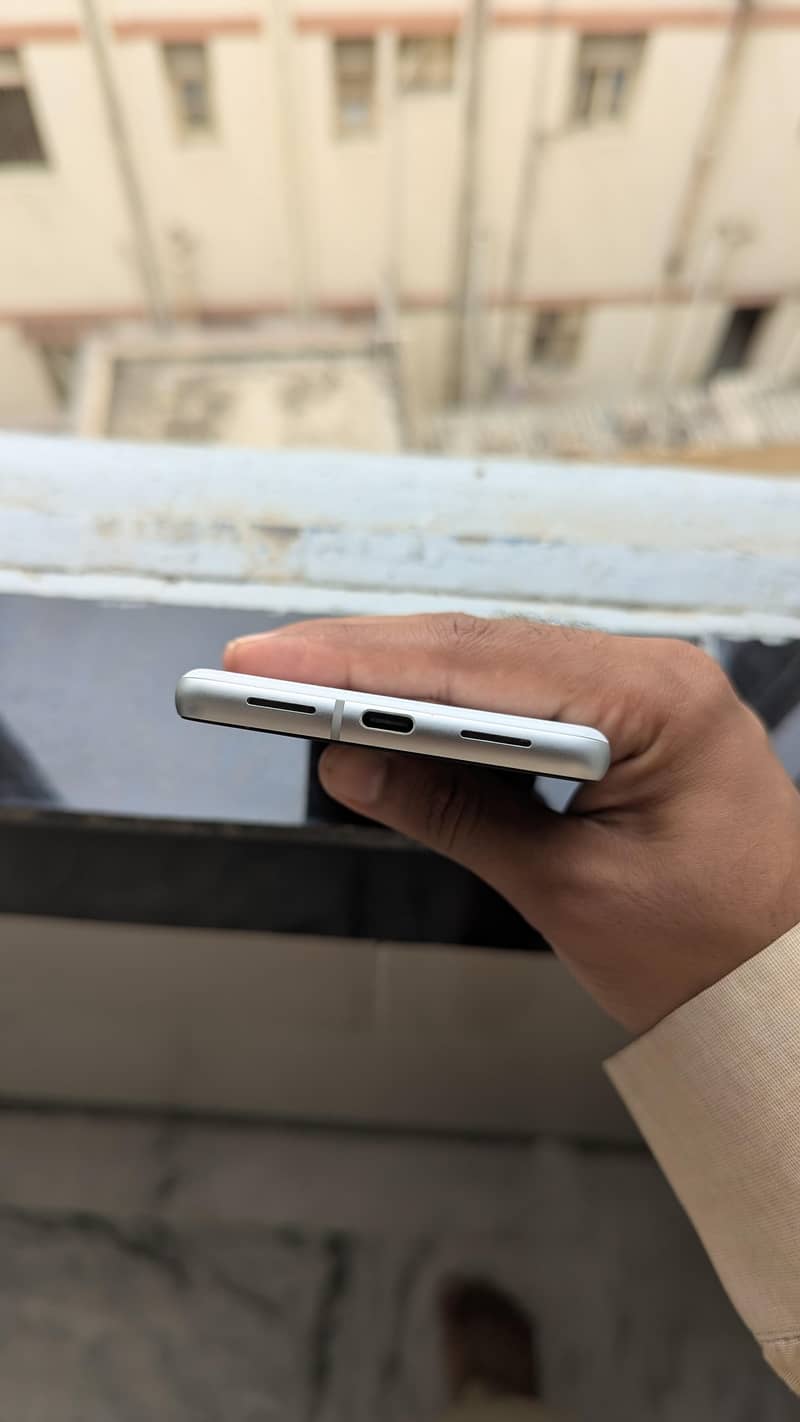 Google Pixel 7 panel change back camera not working 4
