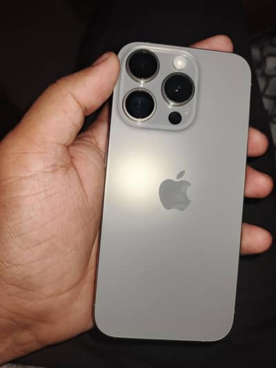 Apple iPhone 15 Pro