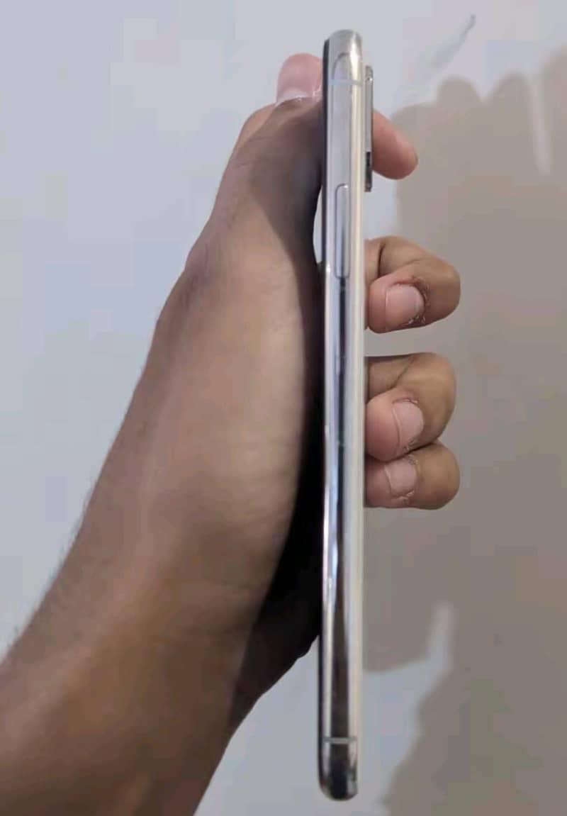 Apple iPhone X 1