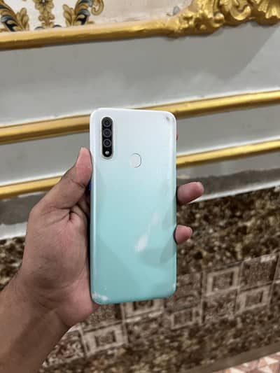 OPPO A31