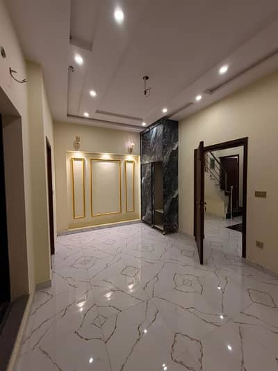 3 Marla Beautiful Modern House for Sale in Al-Kabir Town Lahore