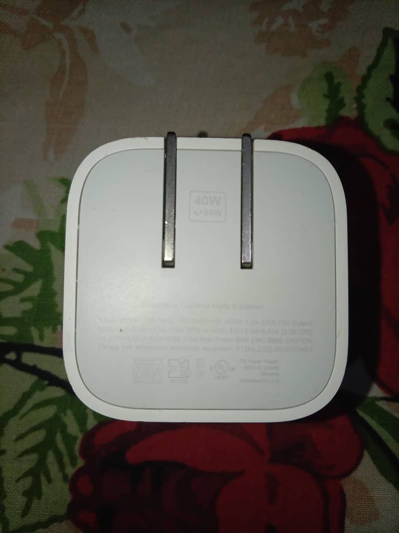 Apple charge 2