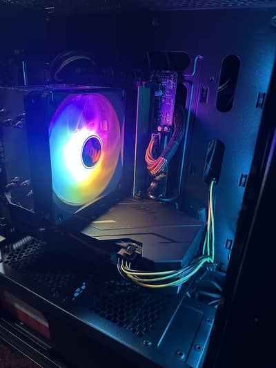 GAMING PC!!!!!. . . . 4k GAMING LIKE FORZA 6, GTA5