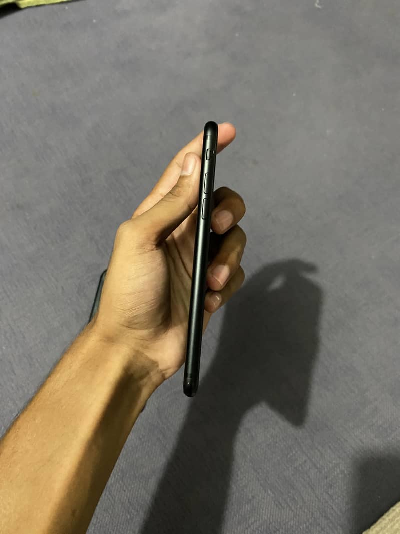 Apple iPhone 7 6