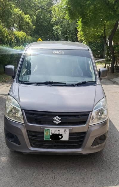 Suzuki wagon r 2017 vxl.